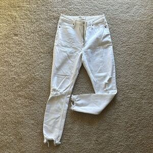 ABERCROMBIE SUPER SKINNY ANKLE HIGH RISE JEAN